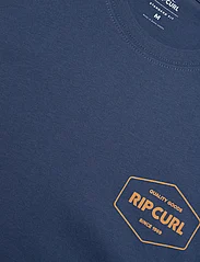 Rip Curl - STAPLER TEE - short-sleeved t-shirts - washed navy - 7