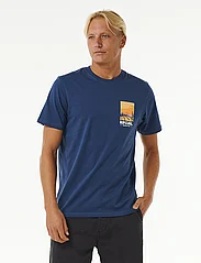 Rip Curl - KEEP ON TRUCKING TEE - laveste priser - washed navy - 2