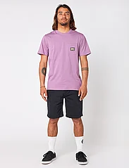 Rip Curl - SURF PARADISE BADGE TEE - lowest prices - dusty purple - 3