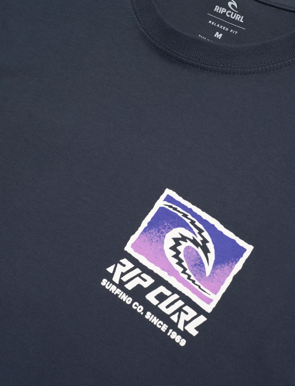 Rip Curl - RAW ENERGY TRAD TEE - tops & t-shirts - dark navy - 4