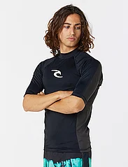 Rip Curl - WAVES UPF PERF S/S - lowest prices - black - 4