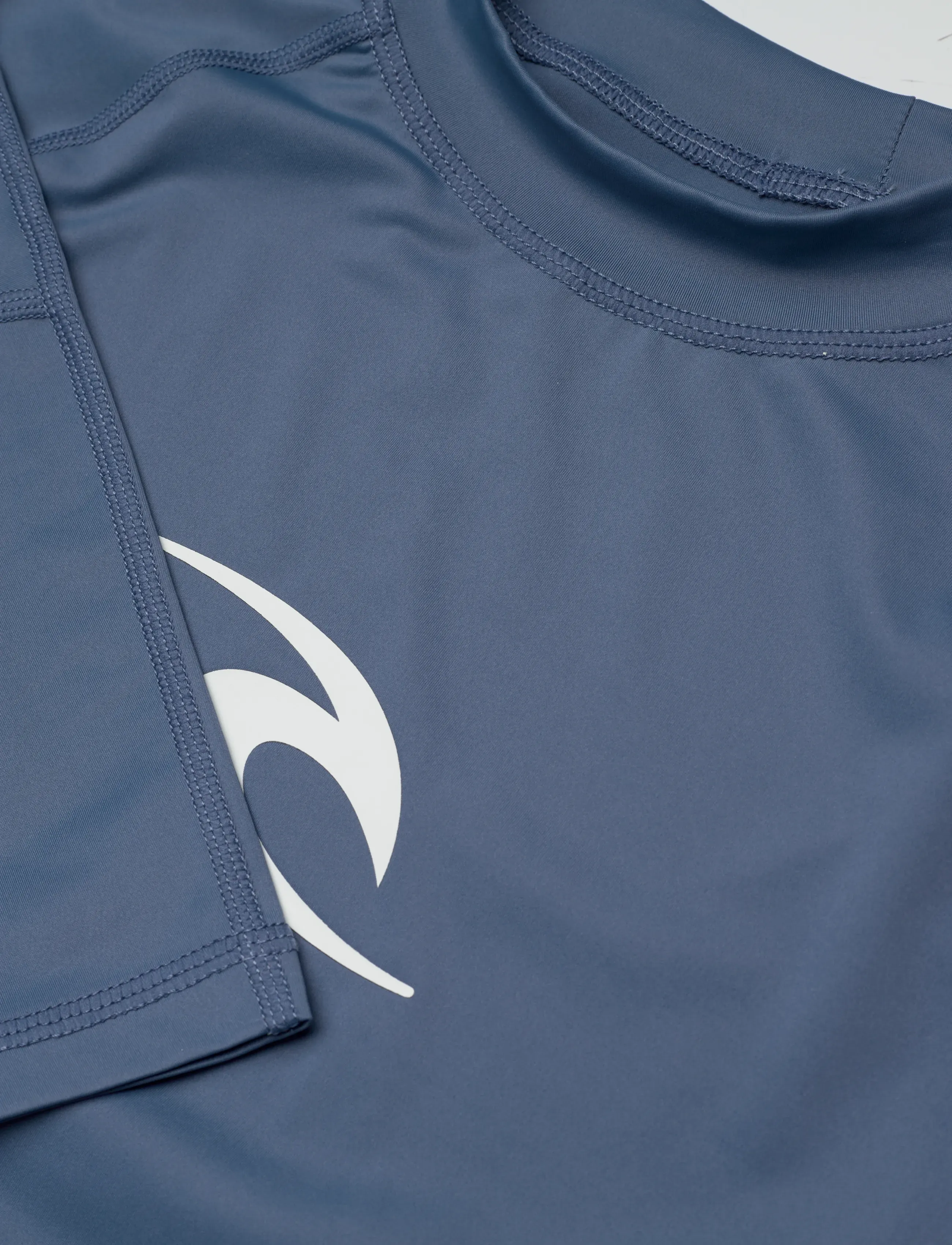 Rip Curl - WAVES UPF PERF L/S - longsleeved tops - bluefin - 3