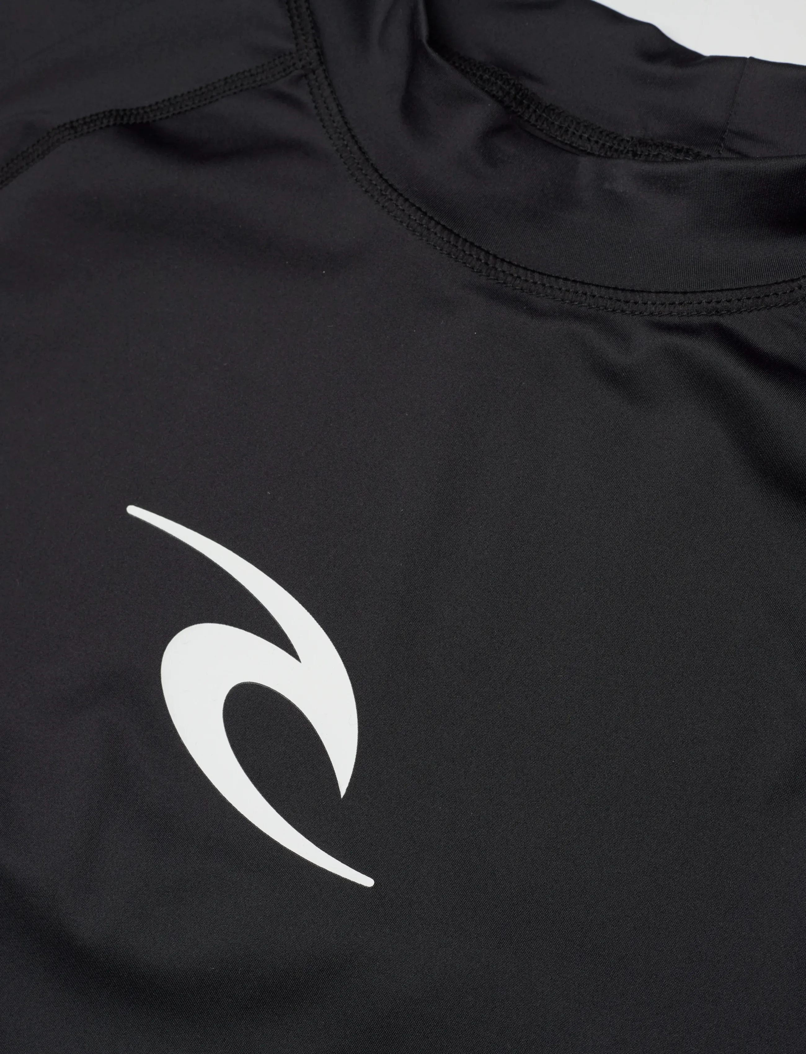 Rip Curl - WAVES UPF PERF S/S - madalaimad hinnad - black - 3