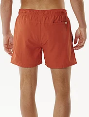 Rip Curl - OFFSET VOLLEY - boardshorts - spiced rum - 4