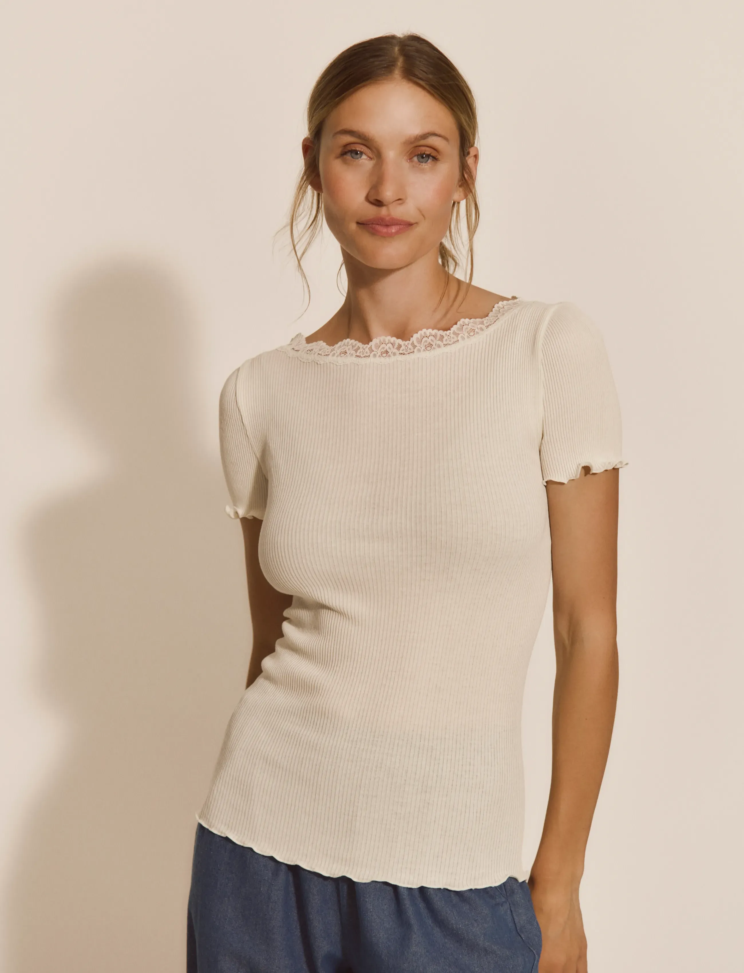 RM By Rosemunde RMWBalta Modal SS Boatneck T-shirt - T-shirts & Toppe - IVORY / cream