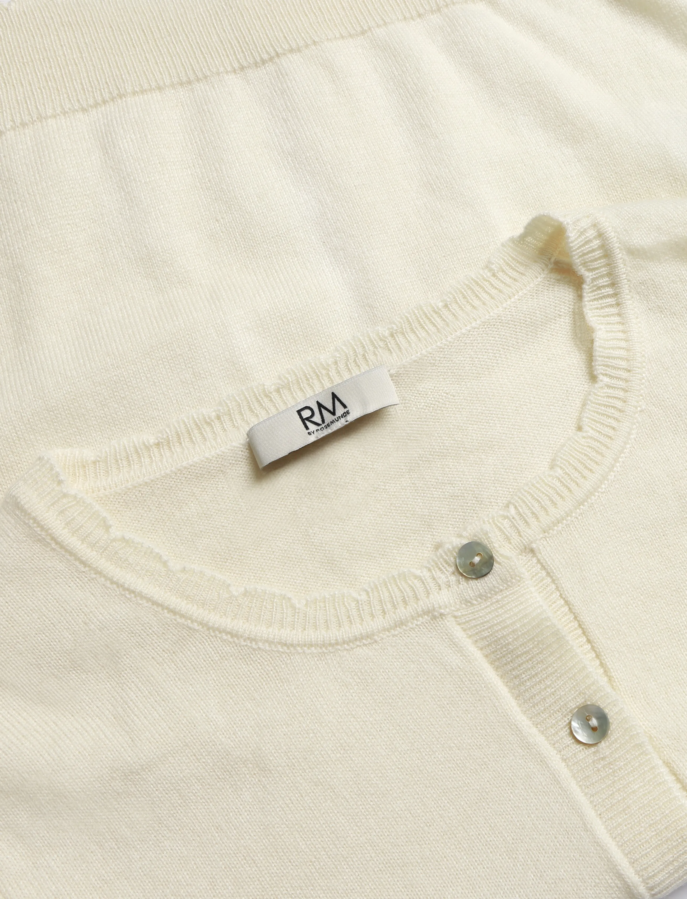 RM By Rosemunde - RMWSofia Wool LS Scallop Edge Short - gebreide vesten - ivory - 2