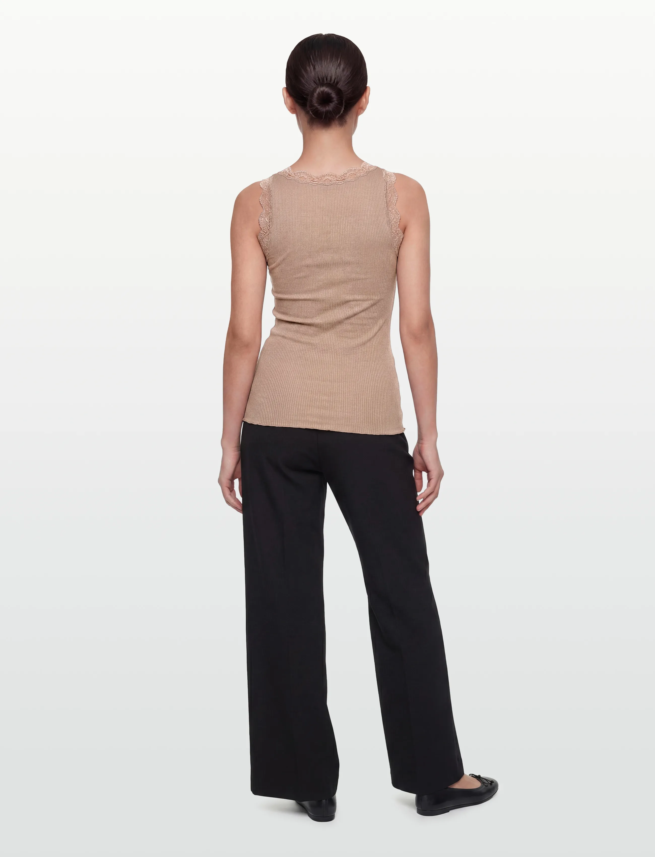 RM By Rosemunde - RMWBalta Modal SL V-neck Top - laveste priser - mocha meringue - 4