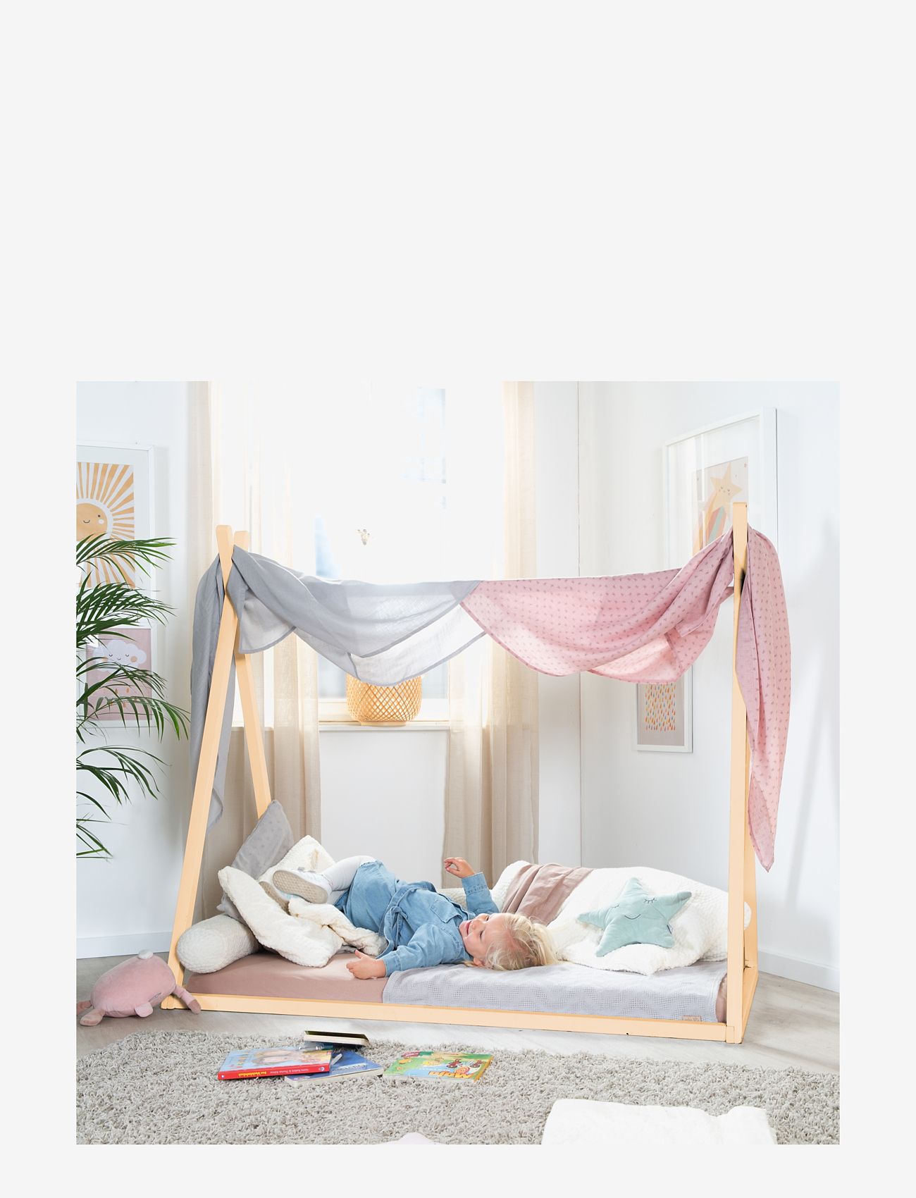 ROBA - Sustainable Montessori Tipi Bed 70 x 140 cm - Solid Wood - children's beds & accessories - natural bamboo - 2