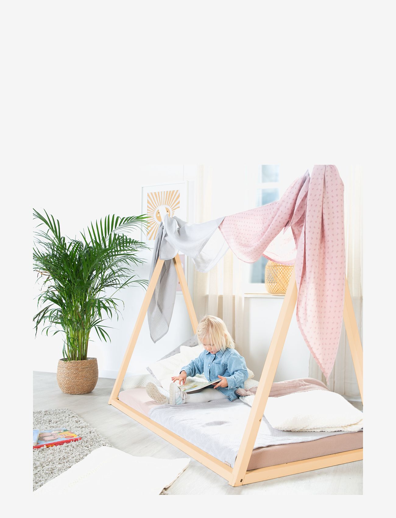 ROBA - Sustainable Montessori Tipi Bed 70 x 140 cm - Solid Wood - children's beds & accessories - natural bamboo - 4