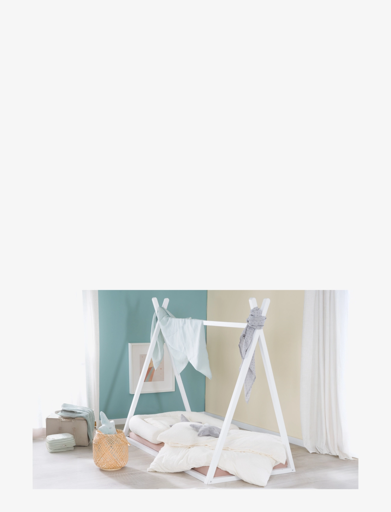ROBA - Sustainable Montessori Tipi Bed 70 x 140 cm - Solid Wood - børnesenge & tilbehør - white - 3