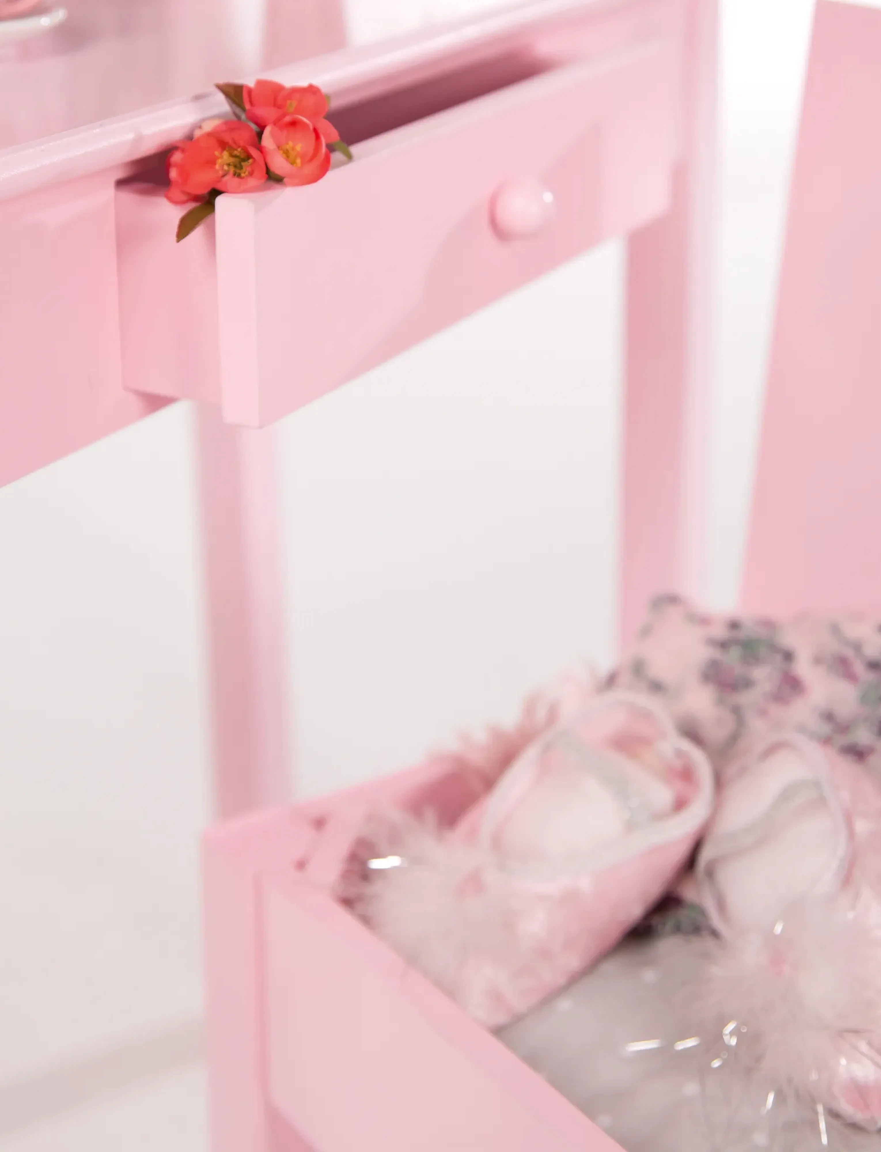 ROBA - Wooden Children's Dressing Table - tables - pink - 5