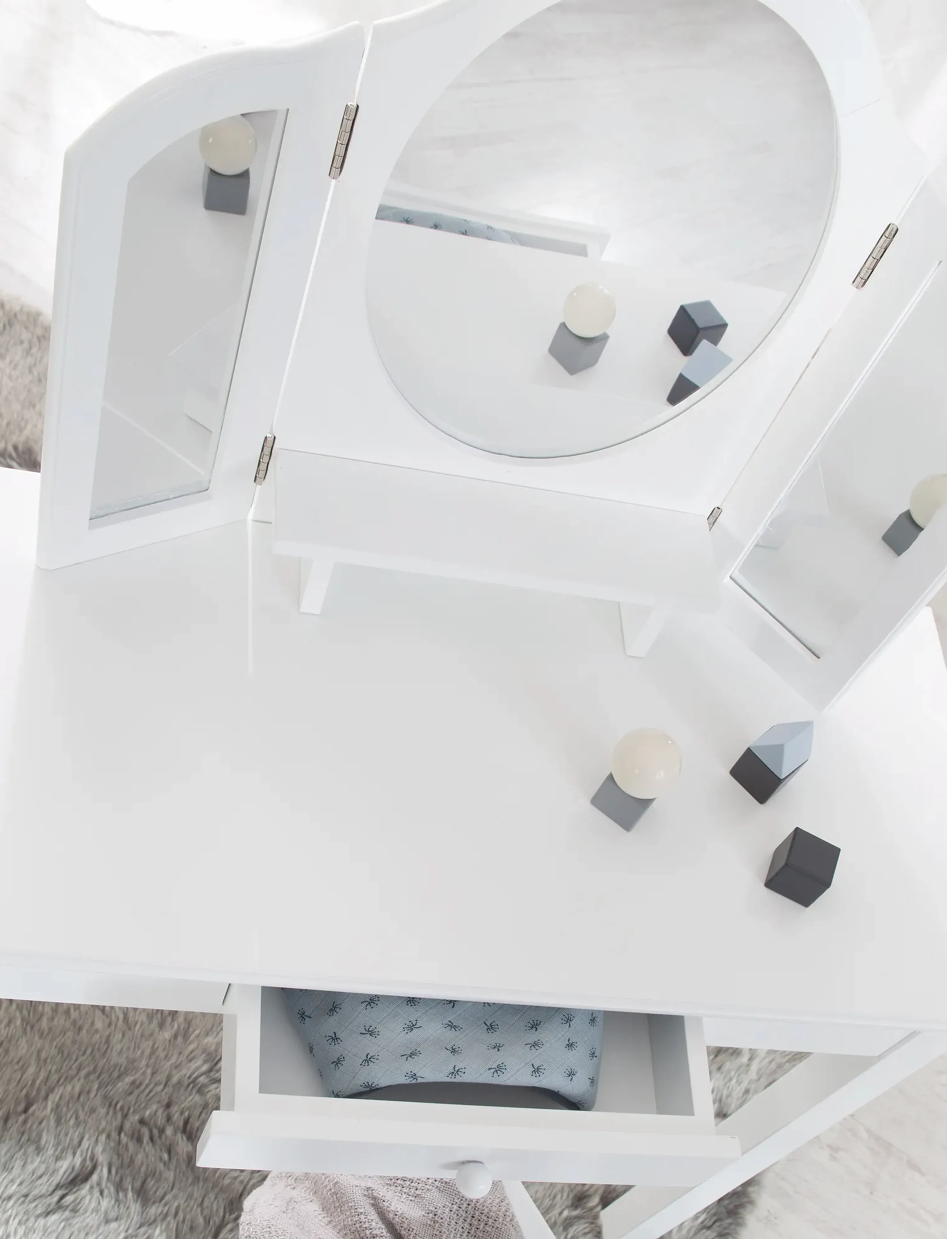 ROBA Make-Up And Dressing Table, One Size, White, Møbler > Borde, Børn