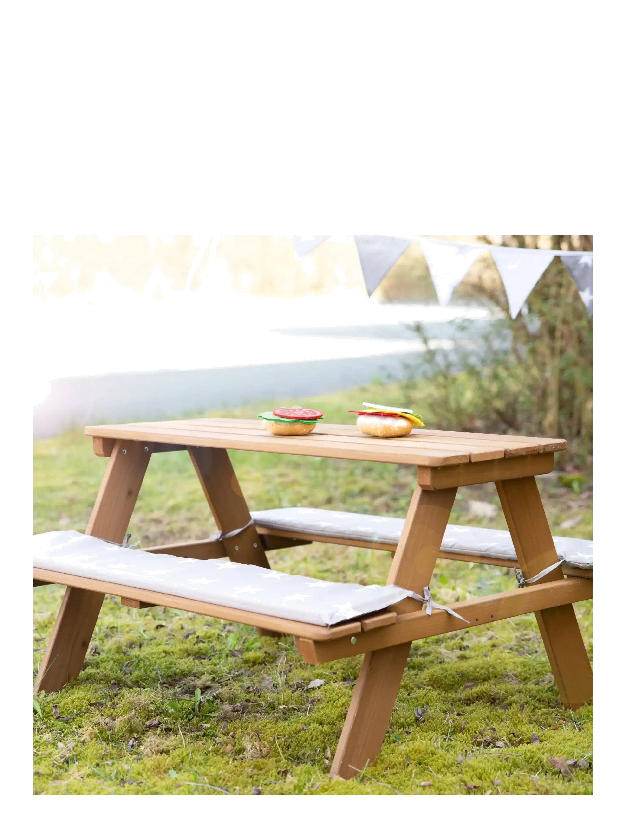 ROBA - Outdoor+ 'PICKNICK for 4' children's picnic bench and table - utemøbler - teakholz farben - 3
