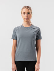 Rockay - Women's 20four7 Tee - t-shirts - glacier blue - 2
