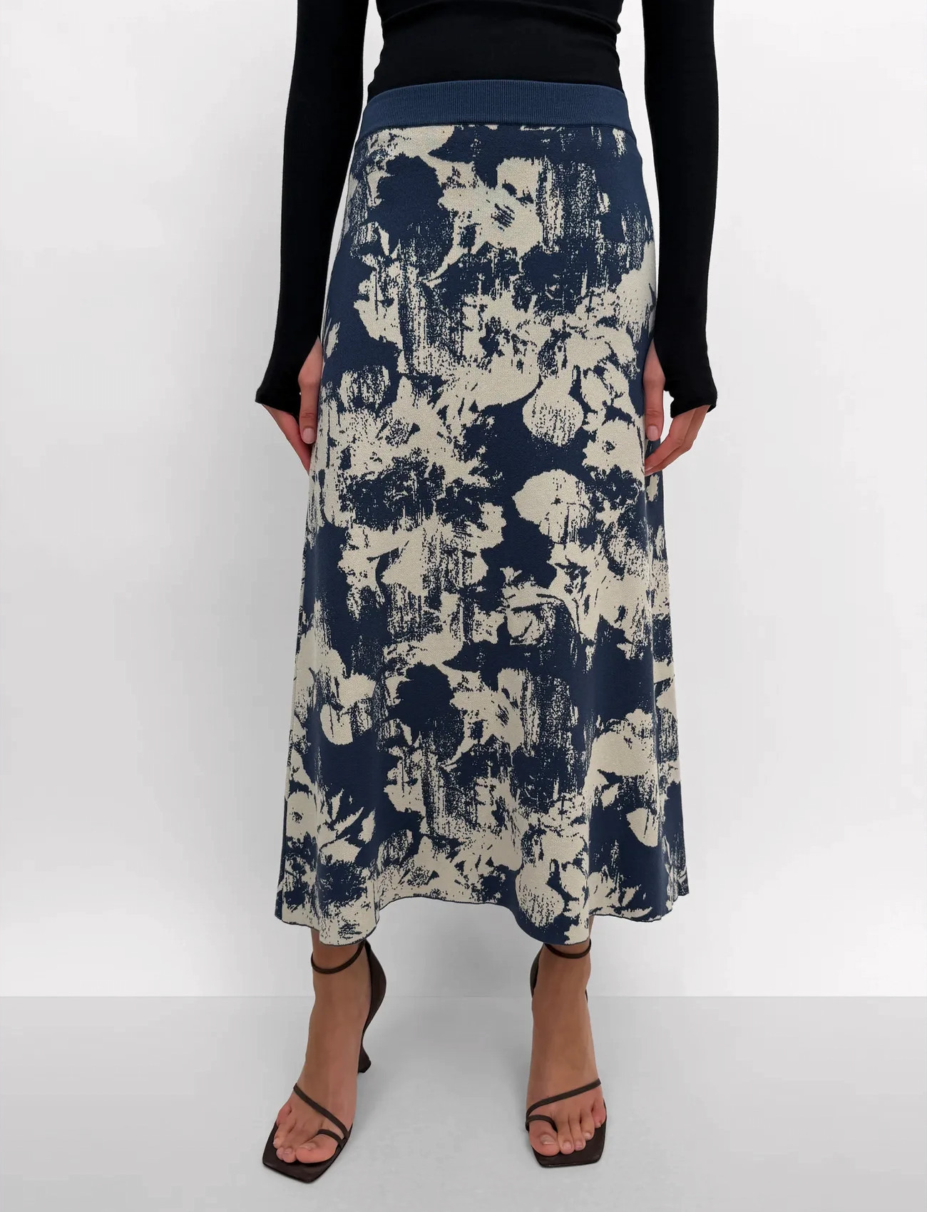 RODEBJER Rodebjer Flora Denim Flower - Navy - XS
