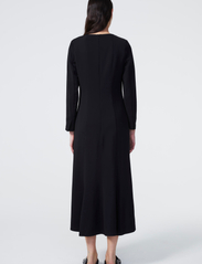 RODEBJER - Rodebjer Isondo - vidutinio ilgio suknelės - black - 3