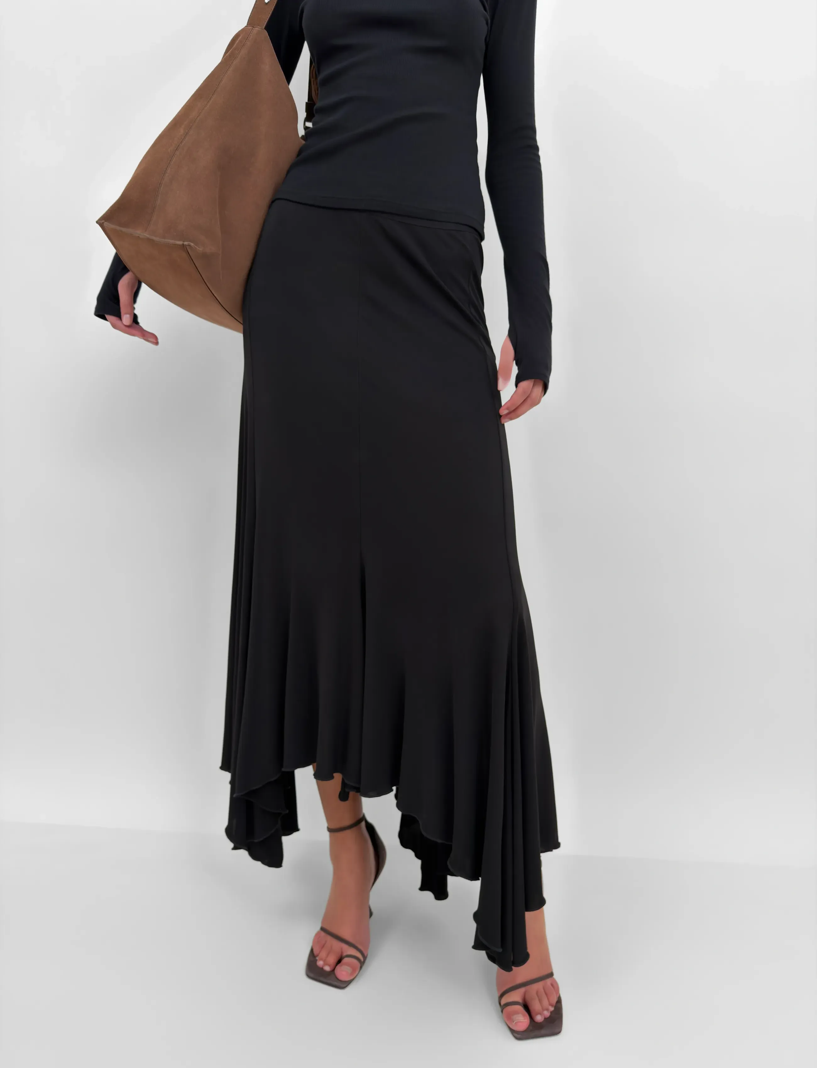 RODEBJER Sasha, Kvinder, Asymmetrisk Kant Midi Nederdel, Sort, Str: S