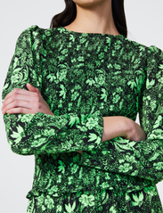 RODEBJER - Rodebjer Shardea - long-sleeved blouses - techno green - 3