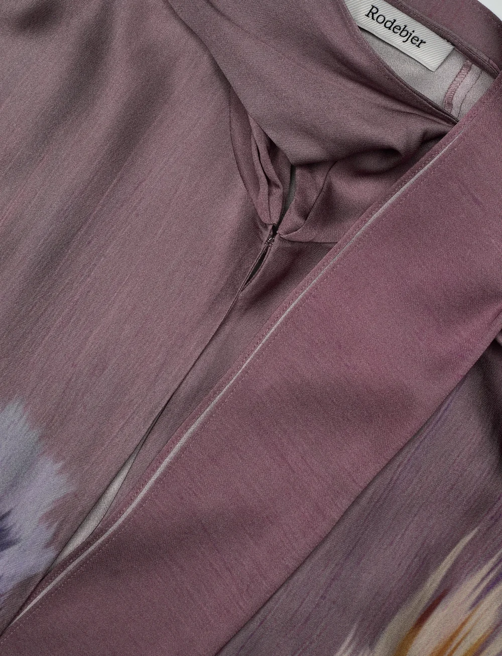 RODEBJER - Rodebjer Thea Flower - long sleeved blouses - moonscape purple - 4