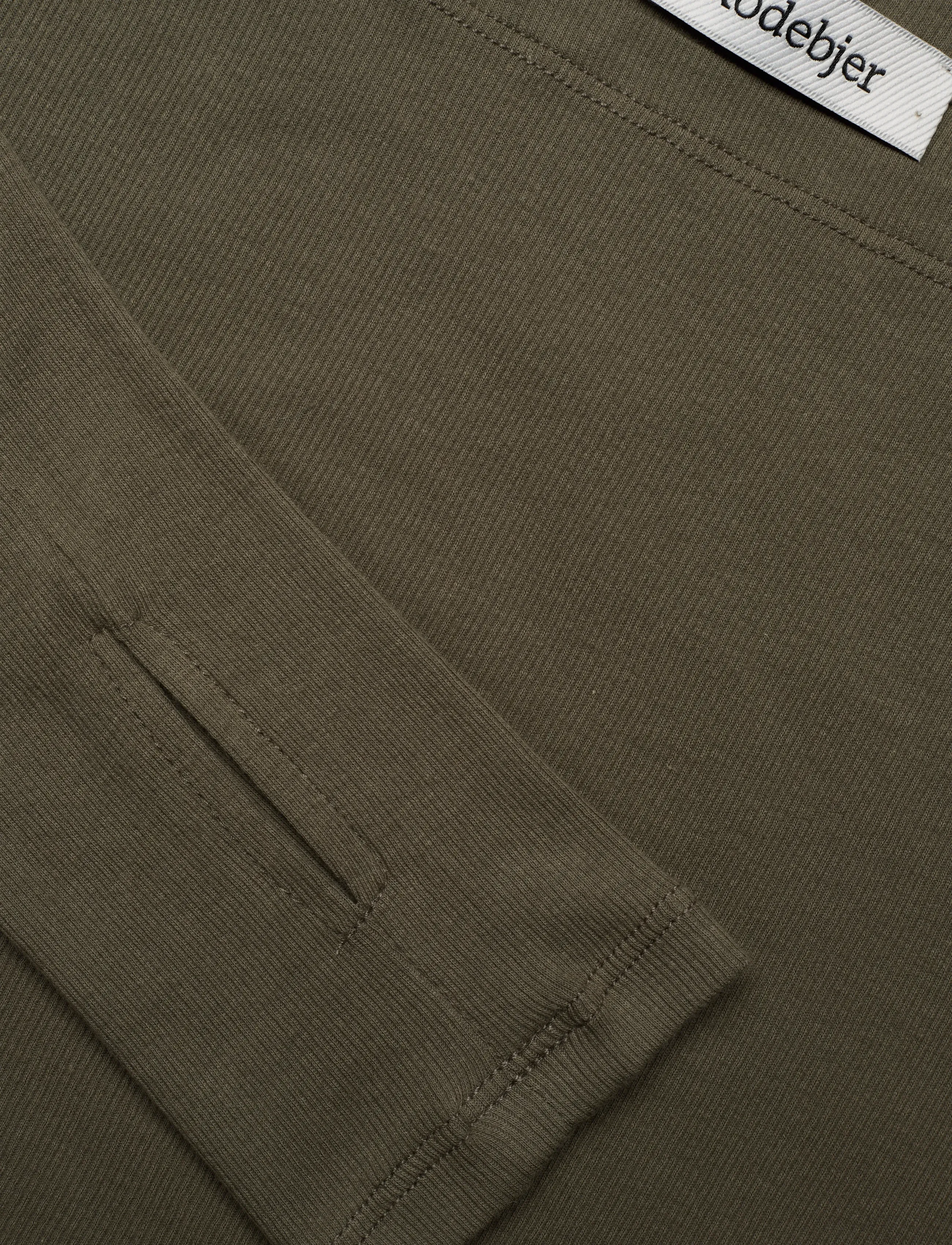 RODEBJER - Rodebjer Bato - t-shirt & tops - kalamata green - 2