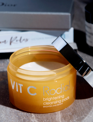 Rodial - Rodial Vit C Brightening Cleansing Pads - kuorintavoiteet - clear - 3