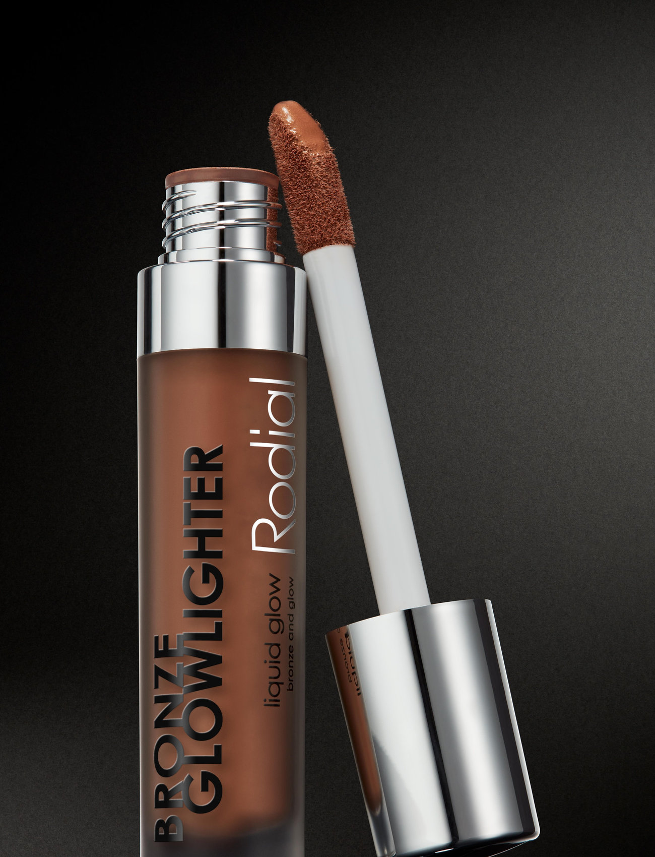 Rodial - Rodial Bronze Glowlighter - klár fyrir stefnumótið - bronze - 5