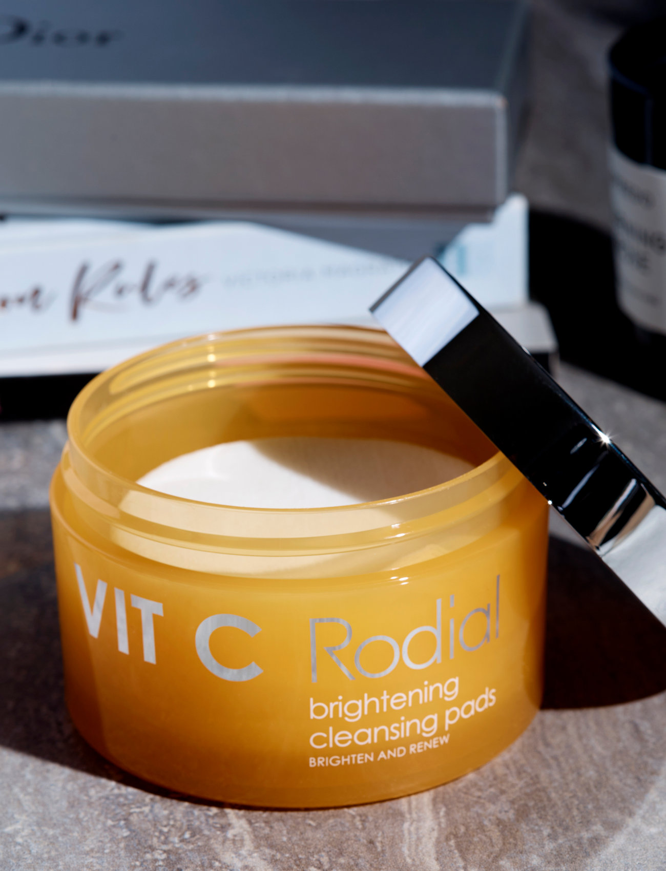 Rodial - Rodial Vit C Brightening Cleansing Pads - renseservietter - clear - 3