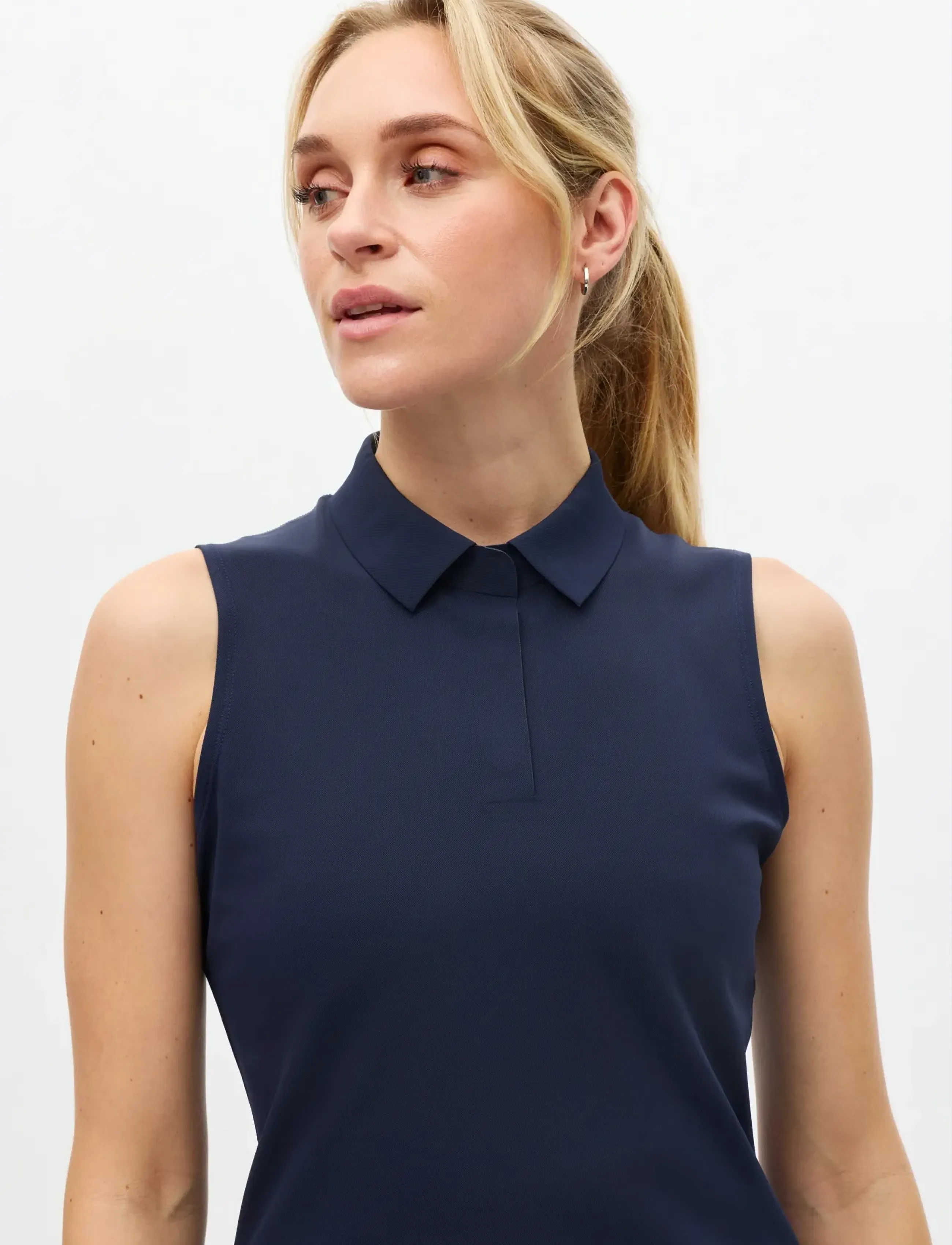 Röhnisch - Fluid tech sleeveless poloshirt - alussärgid ja t-särgid - navy - 2