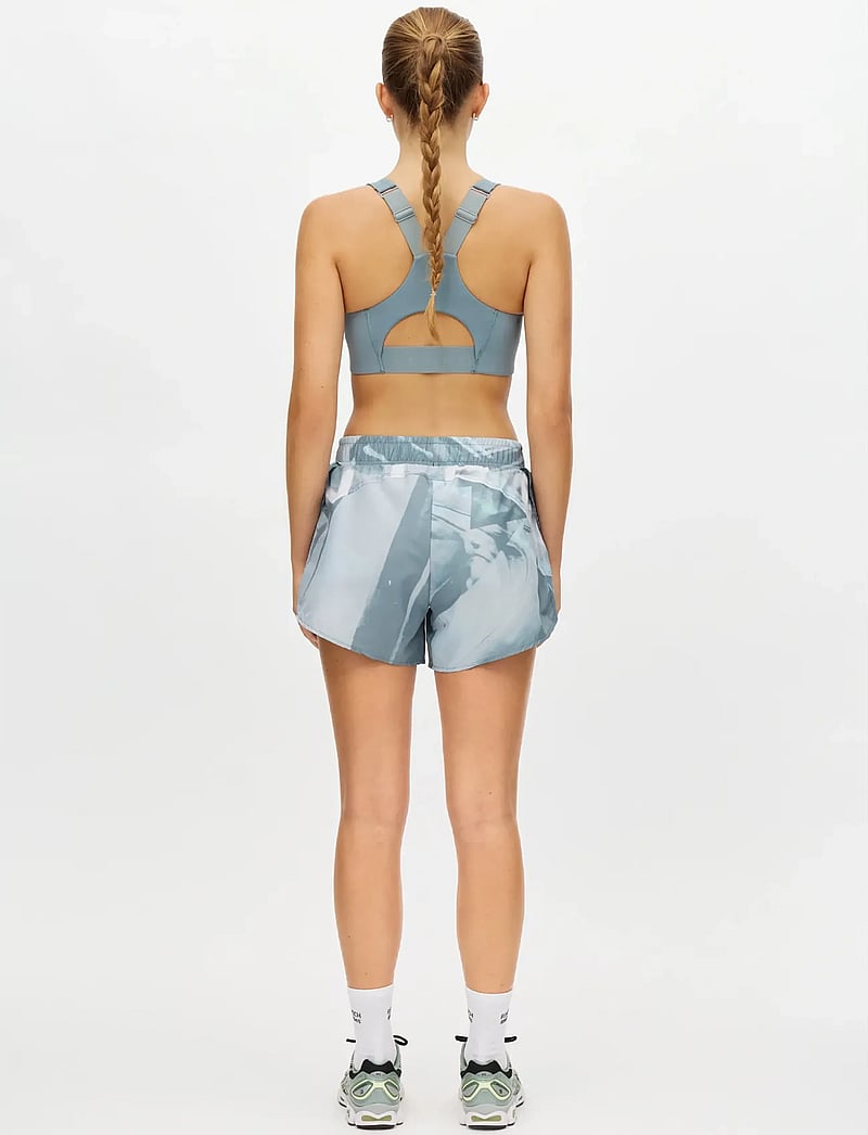 Röhnisch - Wind Shield Run Shorts - träningsshorts - neon sprint - 4