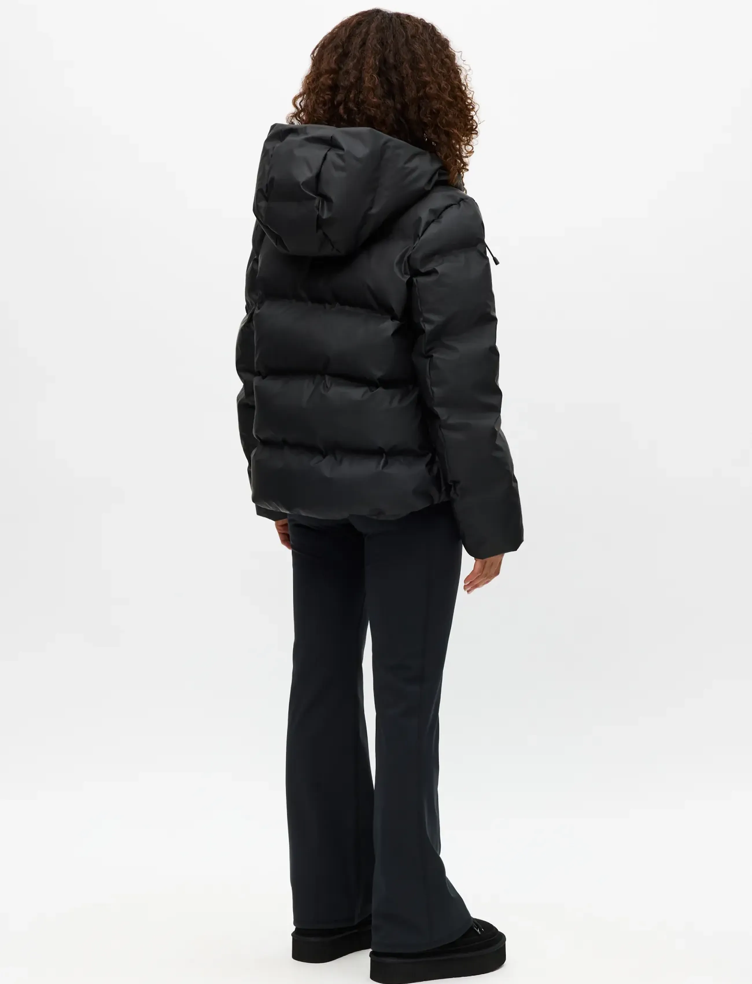 Röhnisch - Element shield padded jacket - sulejoped ja voodriga joped - black - 3