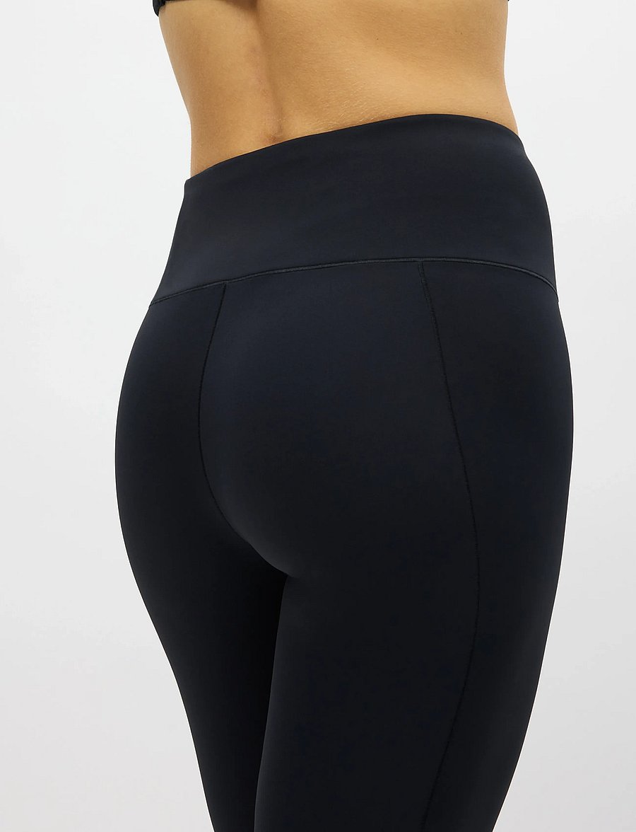 Röhnisch - Weightless HW Tights - tights - black - 2