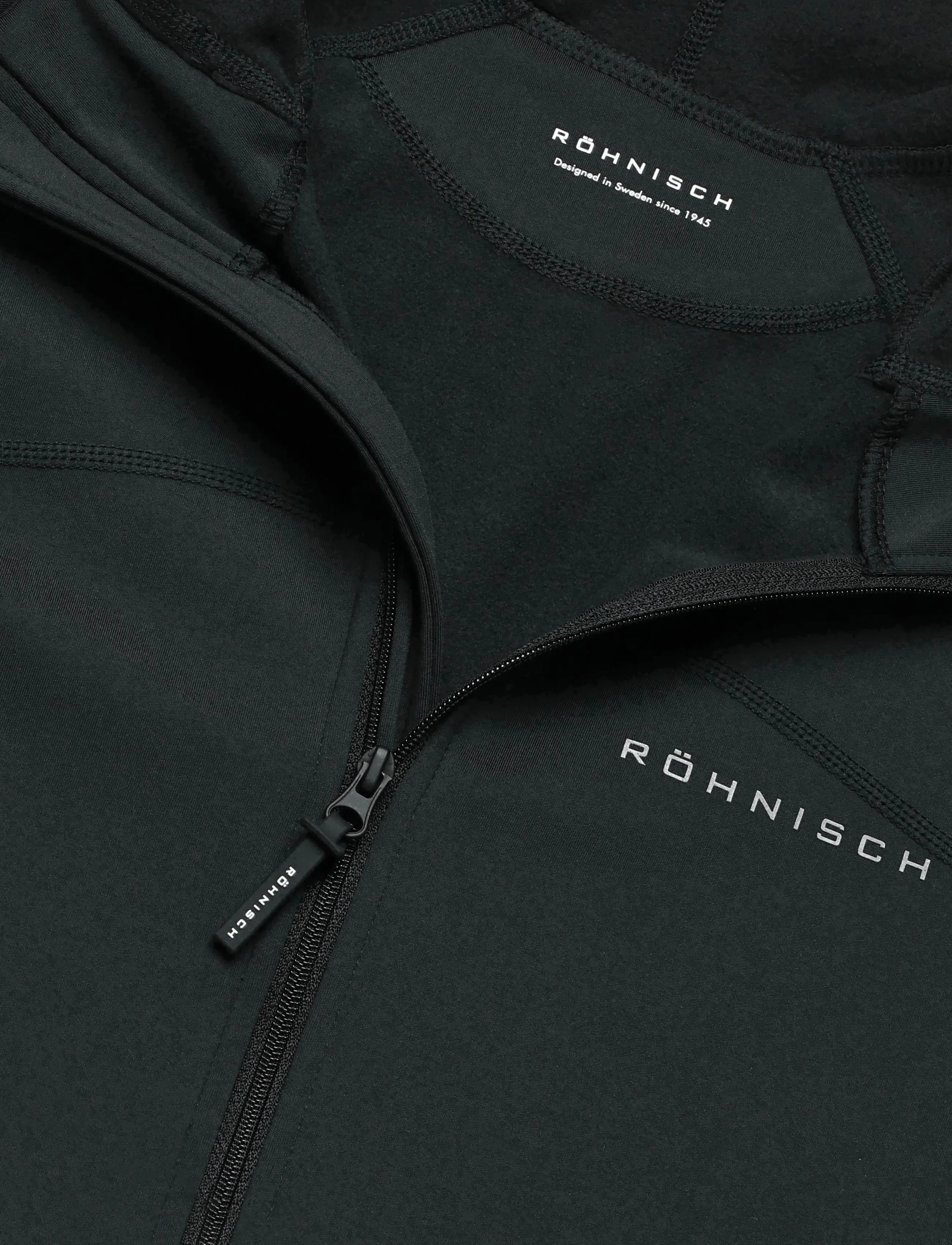 Röhnisch - Thermaflow Hood Full Zip - träningsjackor - black - 2
