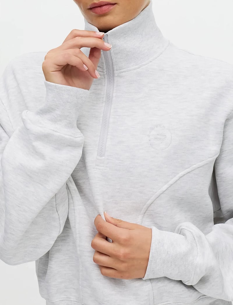 Röhnisch - Base Sweat Half Zip - sporta džemperi - light grey melange - 2