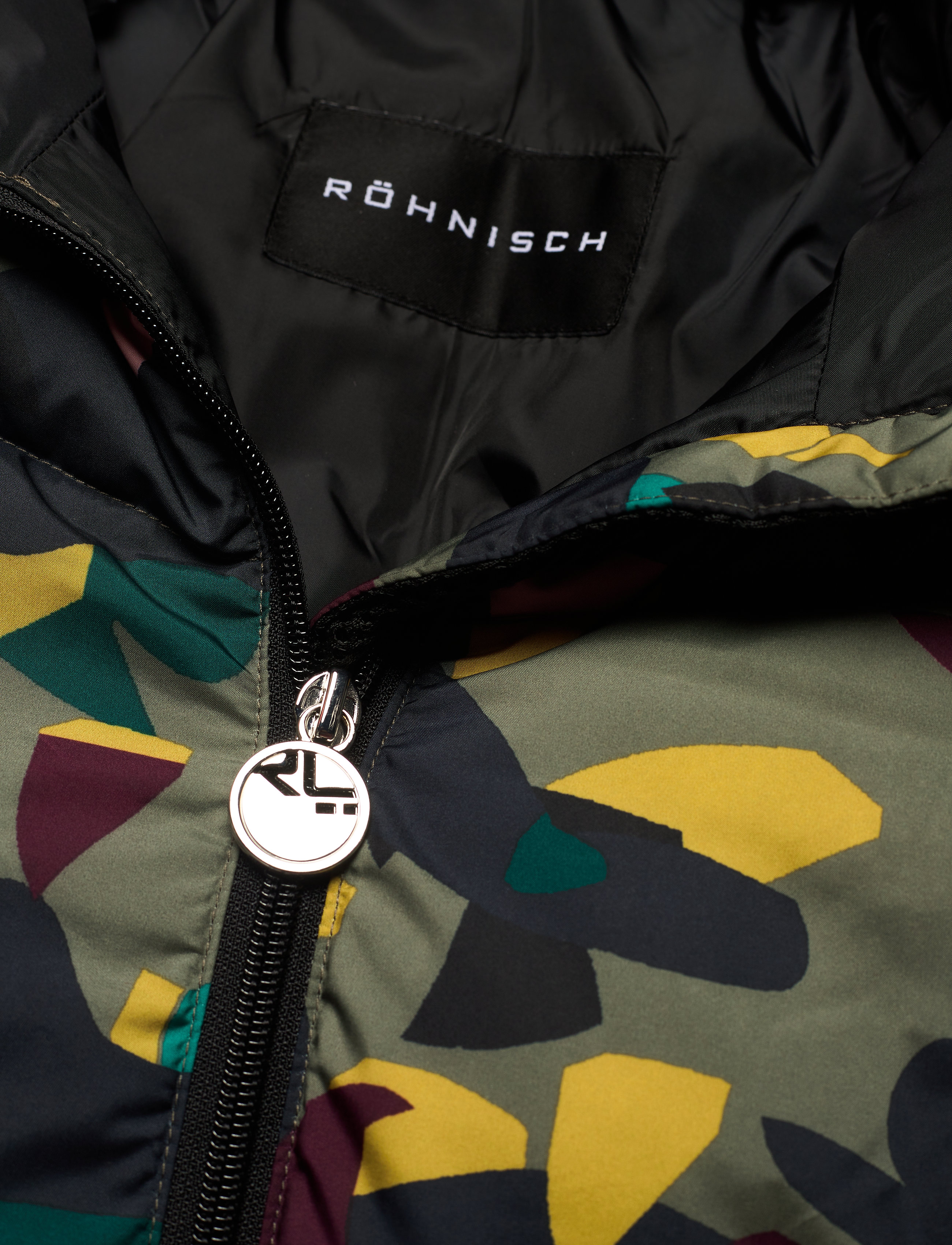 Röhnisch - Alba Puffer Jacket - dusty camo - 3
