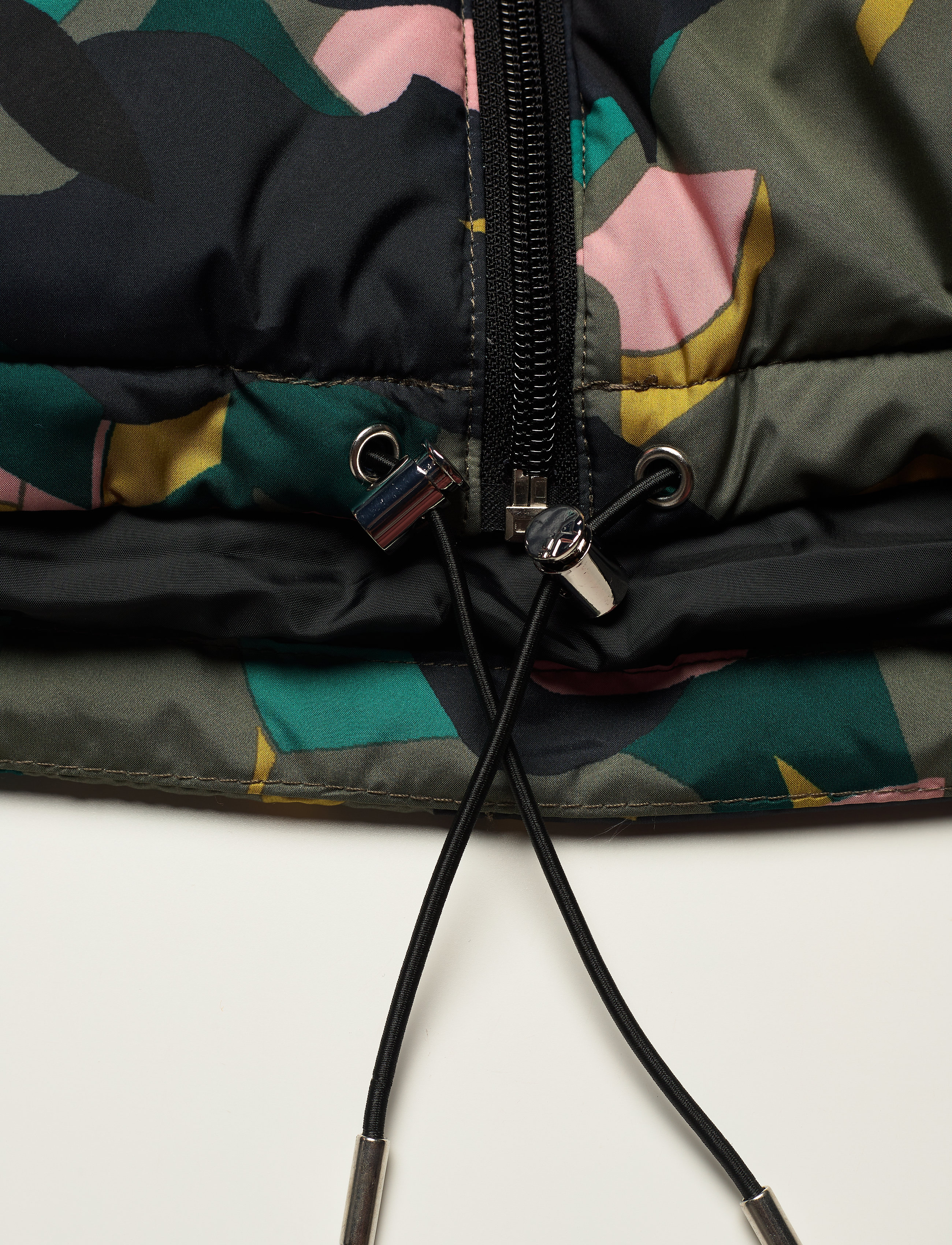 Röhnisch - Alba Puffer Jacket - dusty camo - 5