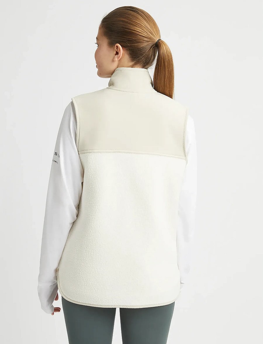 Röhnisch - Phoebe Vest - ulkovaatteet - peyote beige - 2