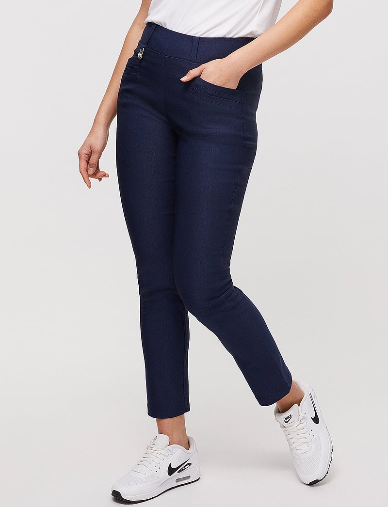 Röhnisch - Embrace Pants 30 - navy - 0