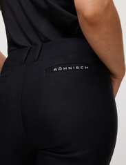 Röhnisch - Embrace capri - spodnie do golfa - black - 4