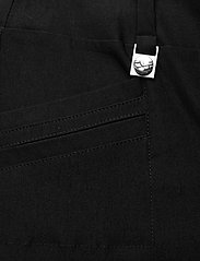 Röhnisch - Embrace capri - spodnie do golfa - black - 5