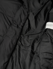 Röhnisch - Canaima Coat - padded coats - black - 8