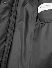 Röhnisch - Glacier Belt Coat - padded coats - black - 4