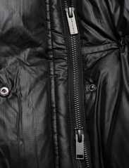 Röhnisch - Hany Block Jacket - down- & padded jackets - black - 4