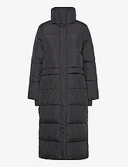Röhnisch - Reign Coat - padded coats - black - 0