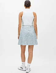 Röhnisch - Amy Regular Skort - skirts - hexagon mint - 3