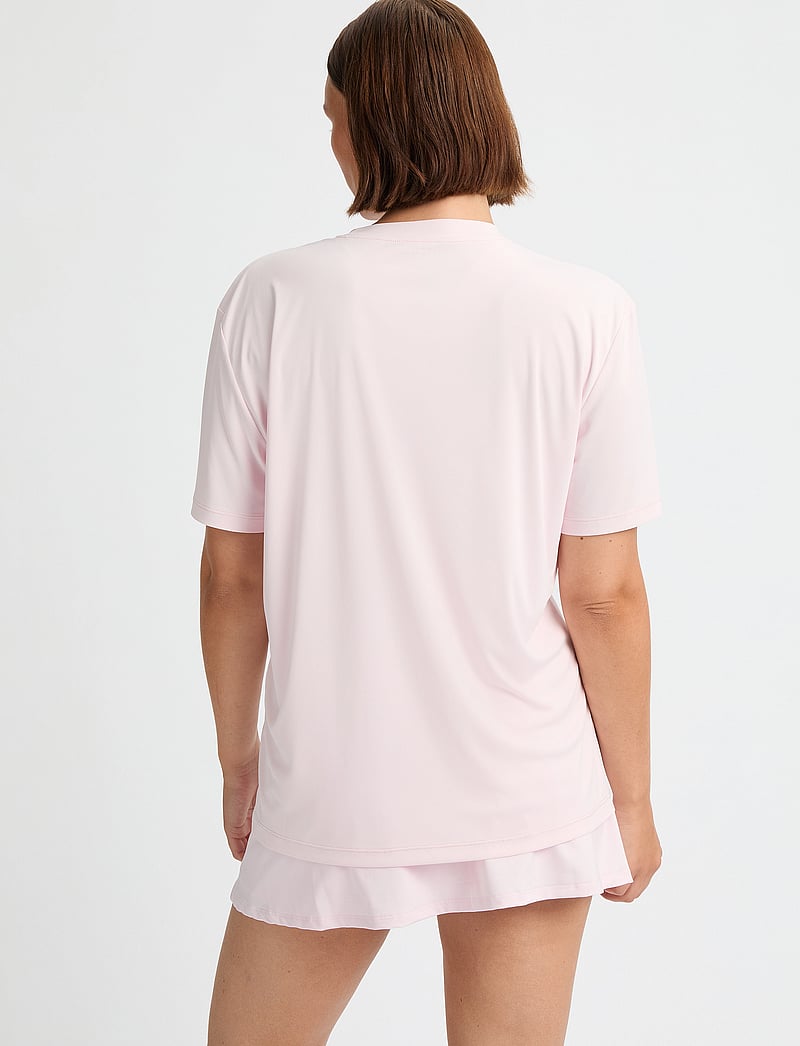 Röhnisch - Court Loose Tee - t-särgid - cradle pink - 4