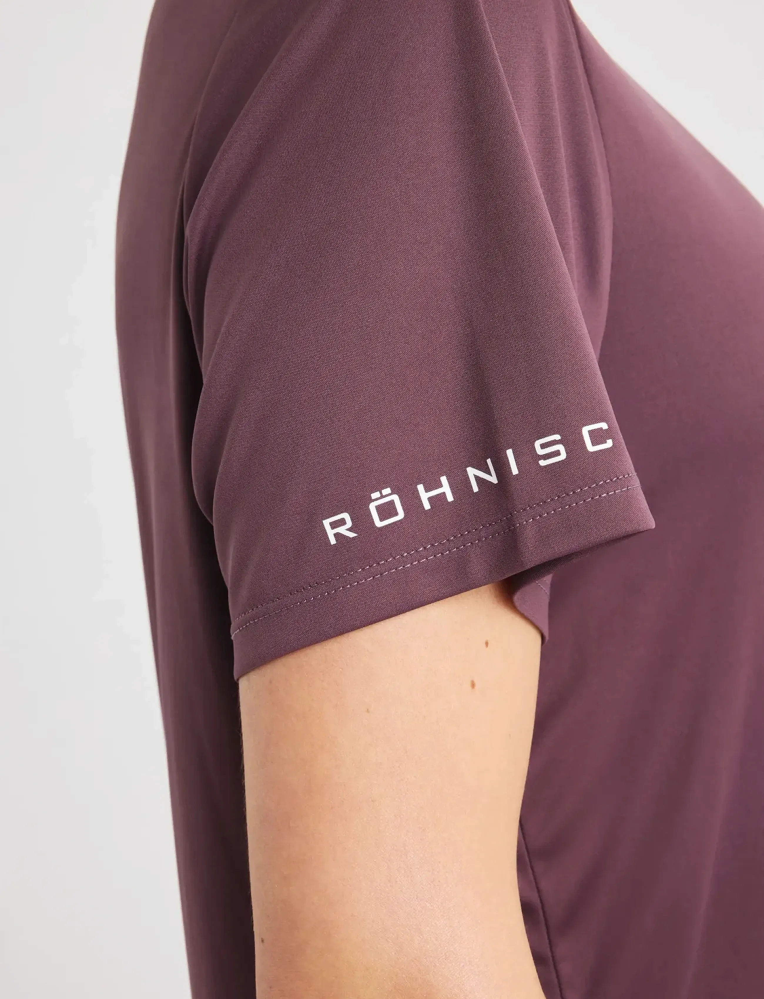 Röhnisch - Team Logo Tee - t-shirts - huckleberry - 3