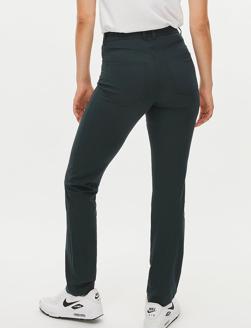 Röhnisch - Chie Comfort Capri - golfbyxor - black - 2