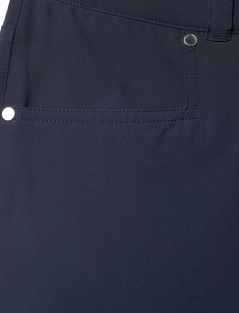 Röhnisch - Chie Comfort Bermuda - lühikesed golfiipüksid - navy - 4