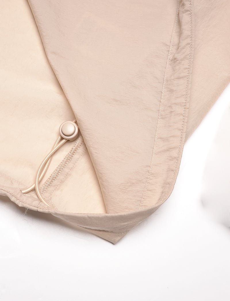Röhnisch - Shine Block Anorak - anoraks - peyote beige - 5