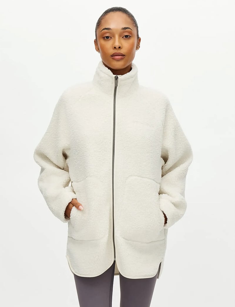 Röhnisch - Cloud Pile Jacket - Överdelar - tofu - 0